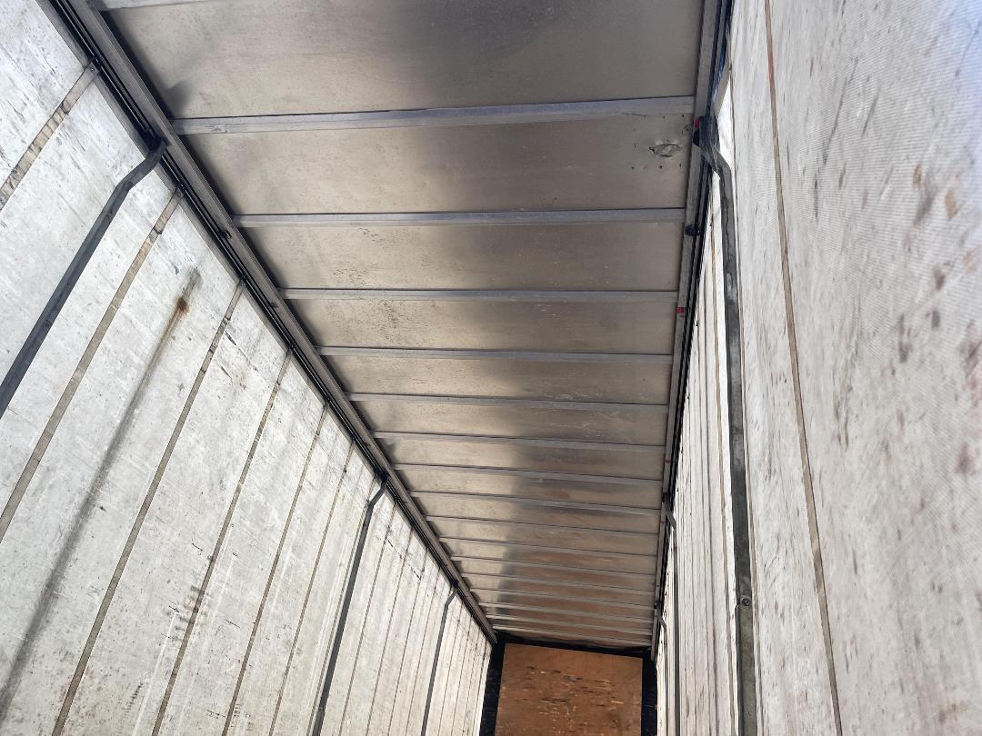 Photo '15' of Fruehauf RBC S2S3-12.35 Curtainsider Full