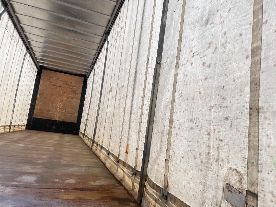 Photo '17' of Fruehauf RBC S2S3 Curtainsider Full Photo '17' of Fruehauf RBC S2S3 Curtainsider Full