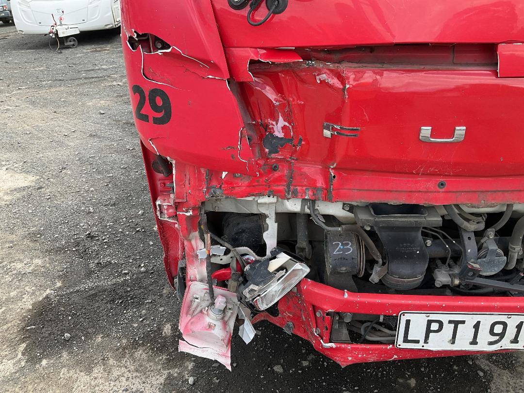 Photo '12' of Fuso Canter 616 CITY  AWD Flat Deck