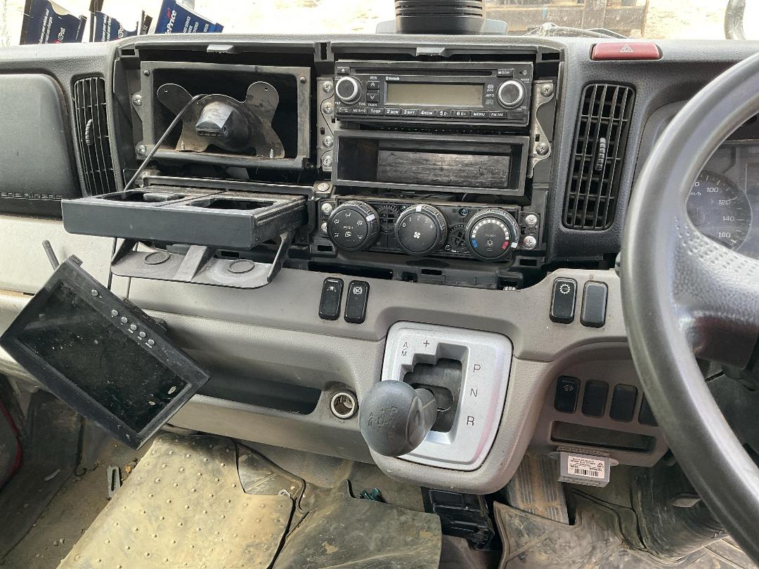 Photo '20' of Fuso Canter 616 CITY  AWD Flat Deck