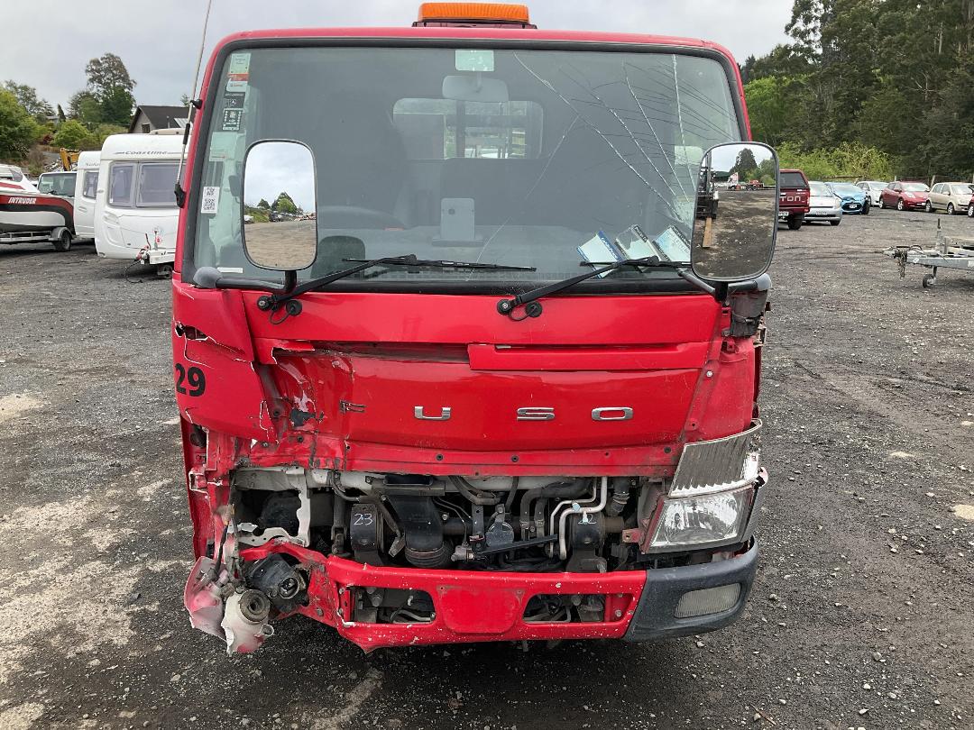 Photo '10' of Fuso Canter 616 CITY  AWD Flat Deck
