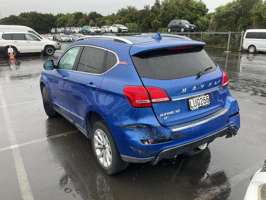 Photo '8' of Haval H2 LUX Photo '8' of Haval H2 LUX