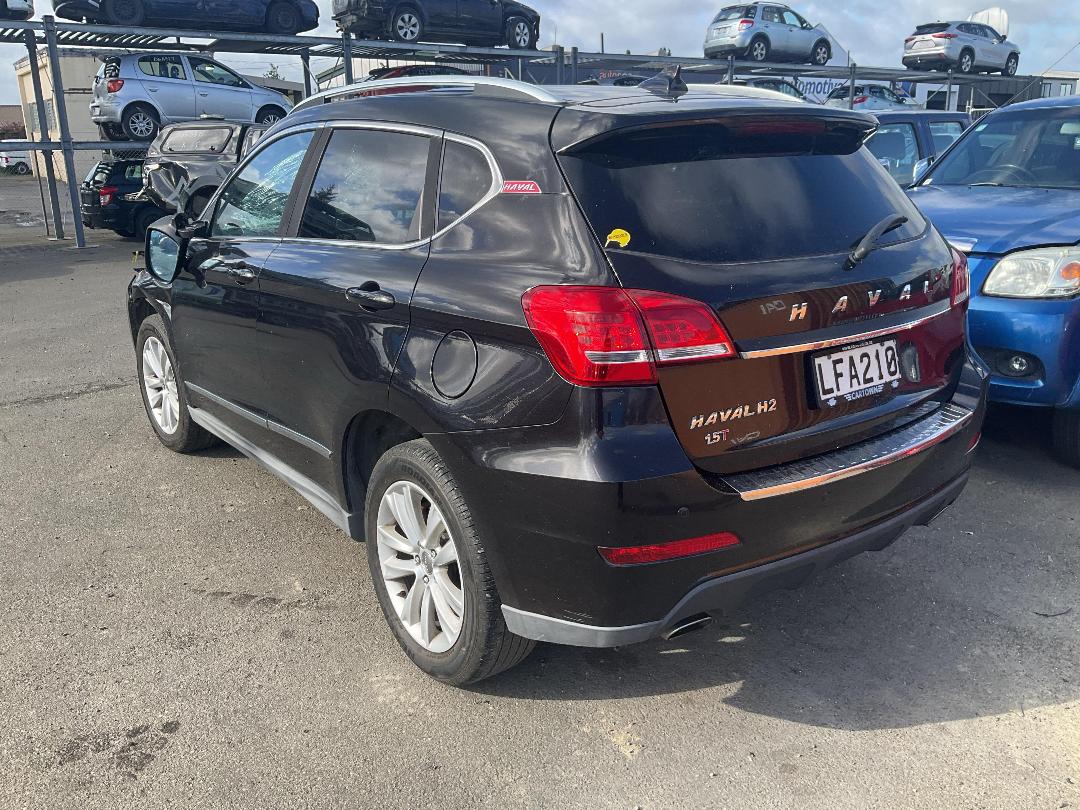 Photo '4' of Haval H2 LUX Photo '4' of Haval H2 LUX