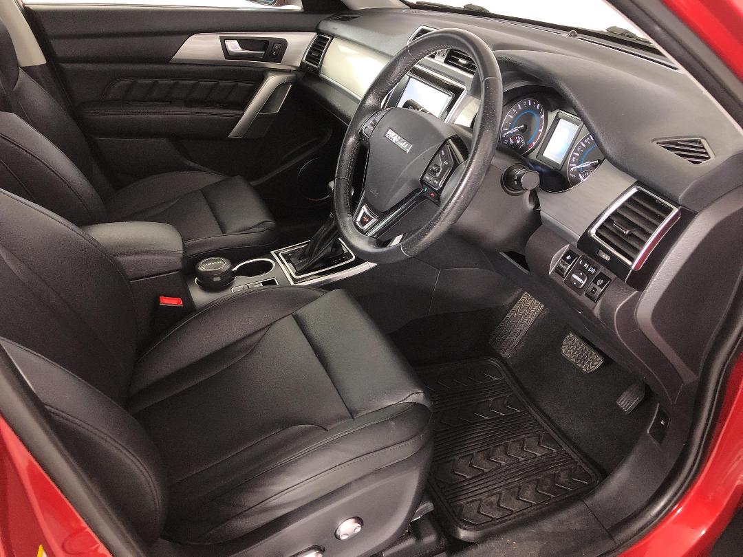 Photo '16' of Haval H2 Photo '16' of Haval H2