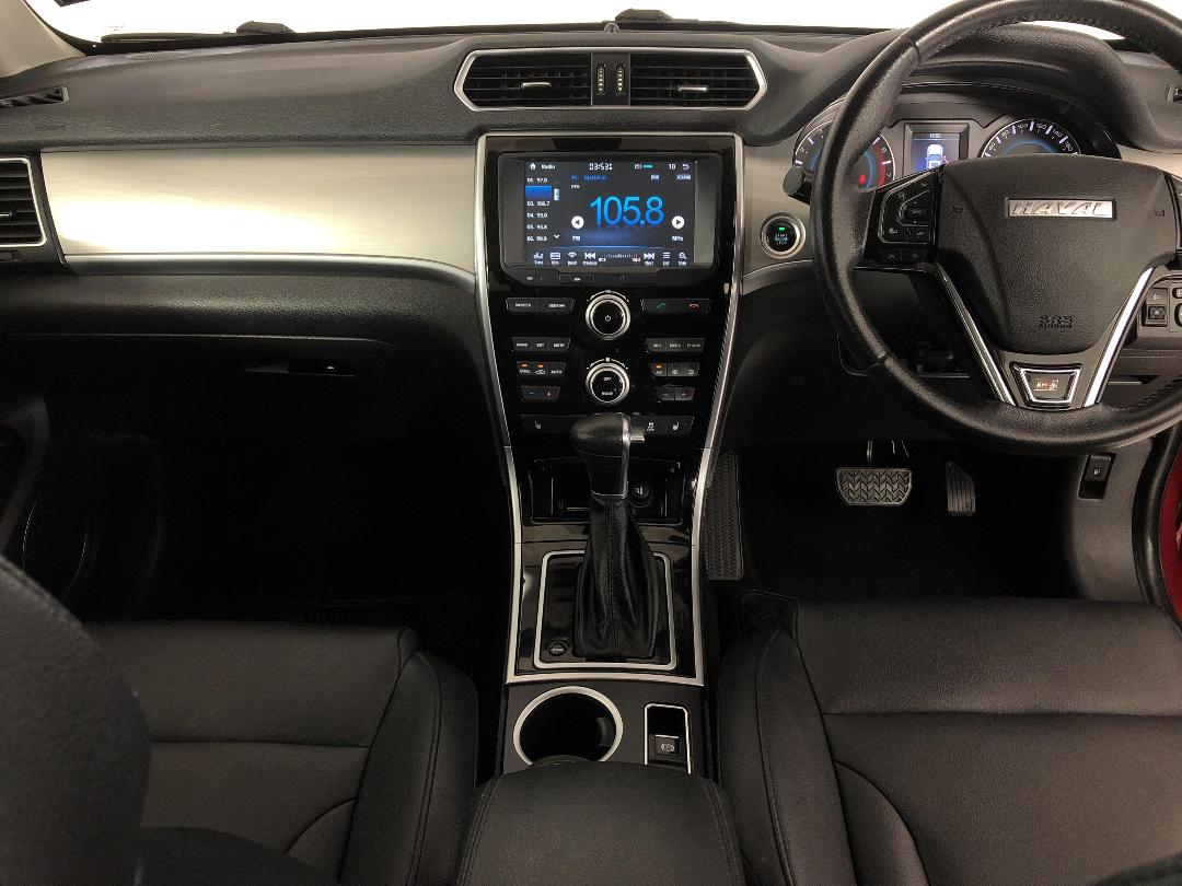 Photo '17' of Haval H2 Photo '17' of Haval H2