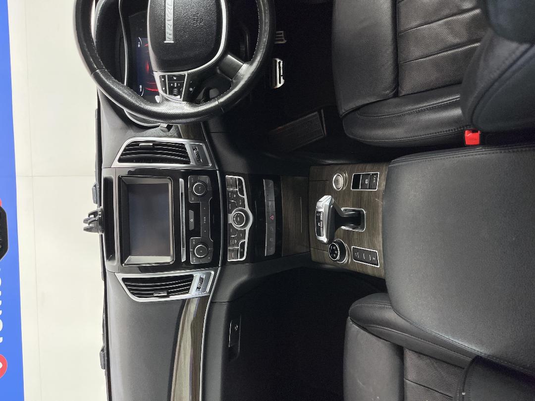 Photo '18' of Haval H9