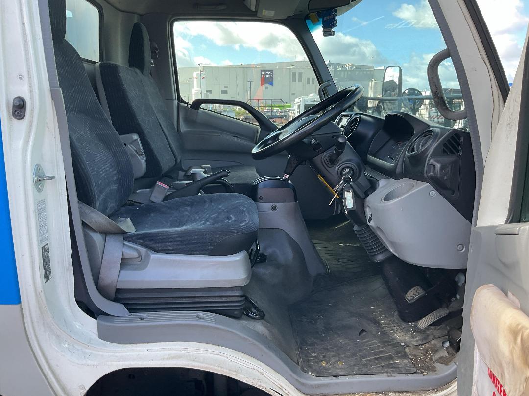 Photo '12' of Hino 300 XJC740R-HKTTJQ3 Flat Deck Crane