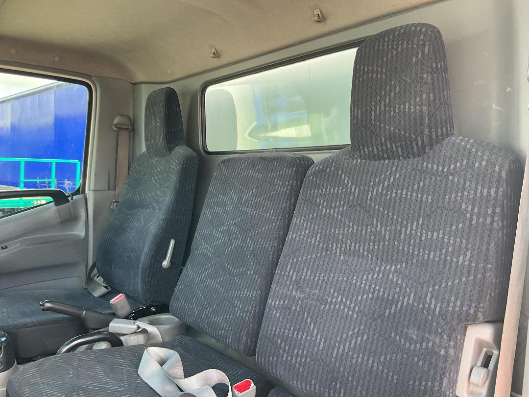 Photo '21' of Hino 300 XJC740R-HKTTJQ3 Flat Deck Crane