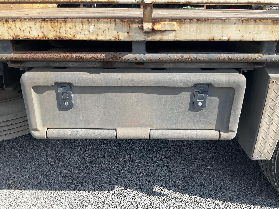 Photo '31' of Hino 300 XJC740R-HKTTJQ3 Flat Deck Crane