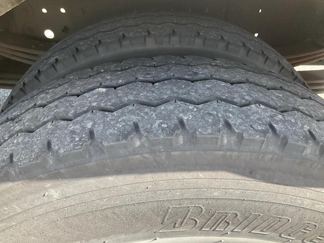 Photo '44' of Hino 300 XJC740R-HKTTJQ3 Flat Deck Crane