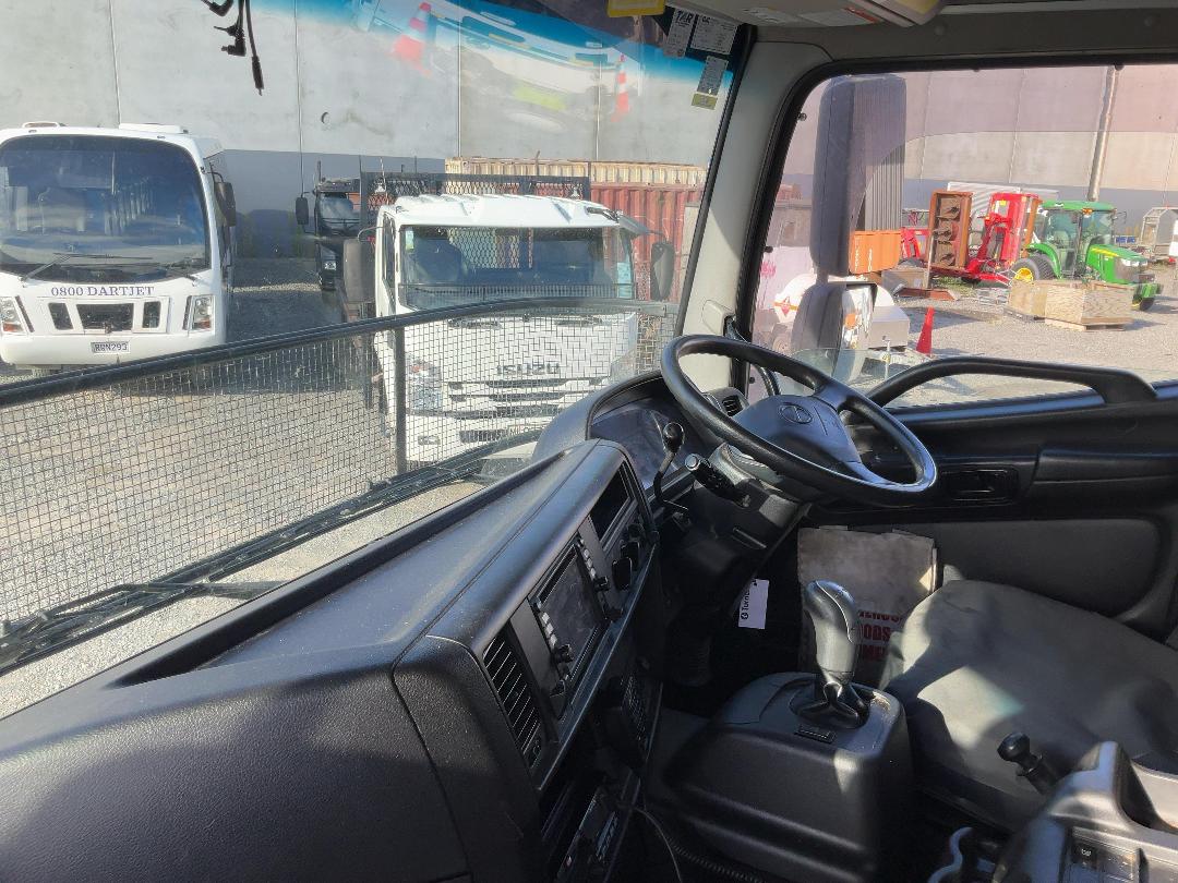 Photo '13' of Hino 700 FY1EULG Curtainsider