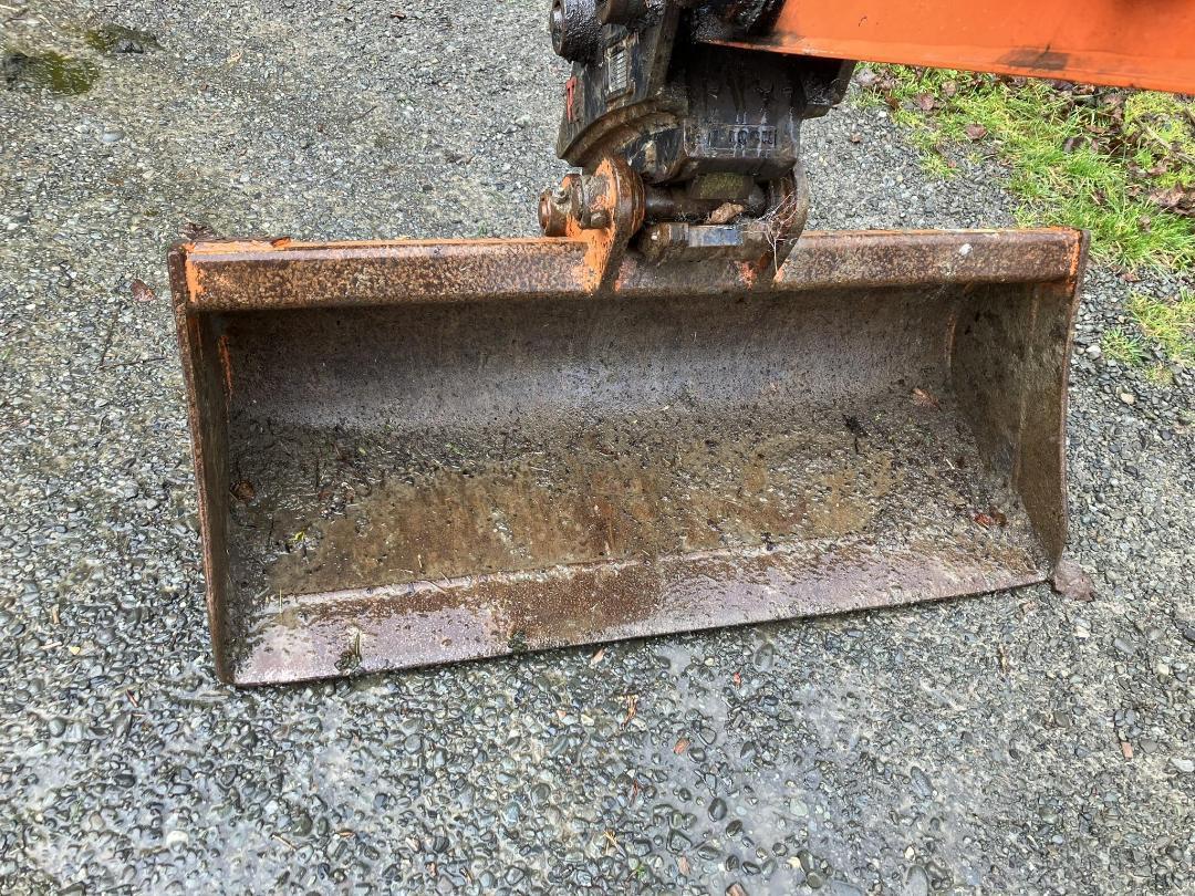 Photo '5' of Hitachi ZAXIS 26U-5A Excavator