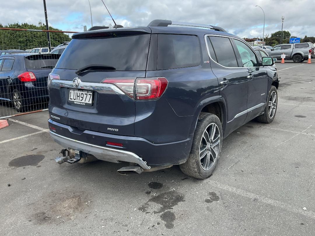 Photo '4' of Holden Acadia LTZ-V Photo '4' of Holden Acadia LTZ-V