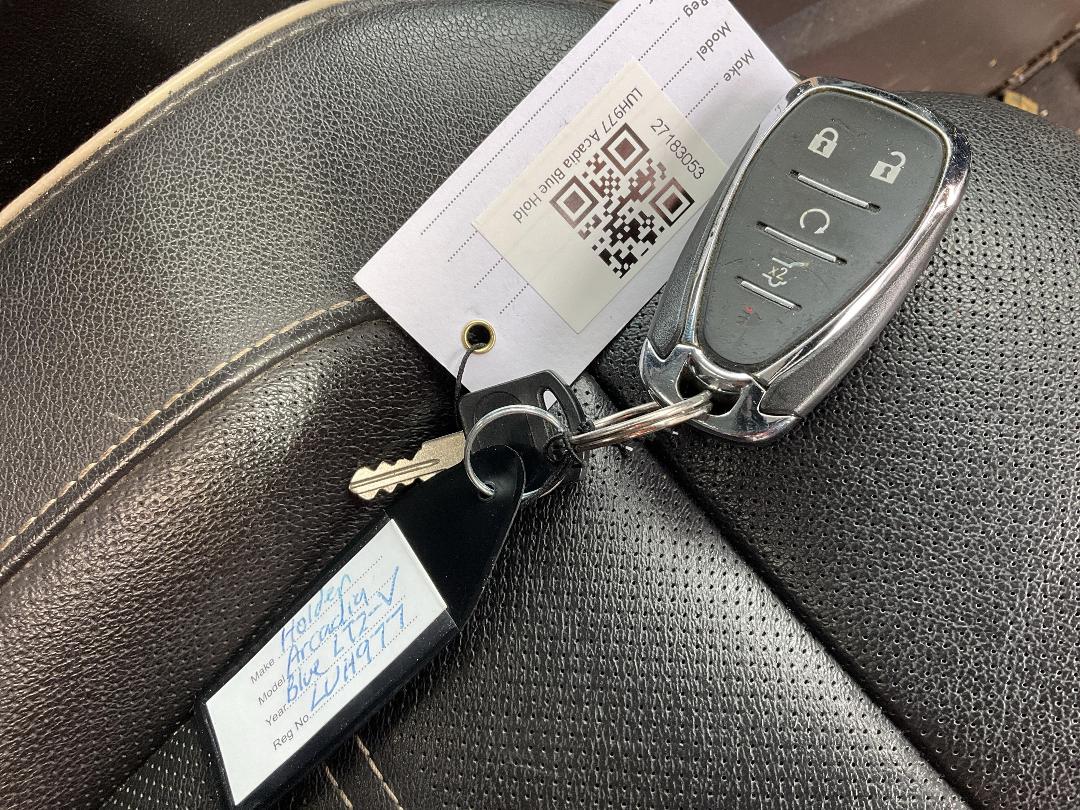 Photo '14' of Holden Acadia LTZ-V Photo '14' of Holden Acadia LTZ-V