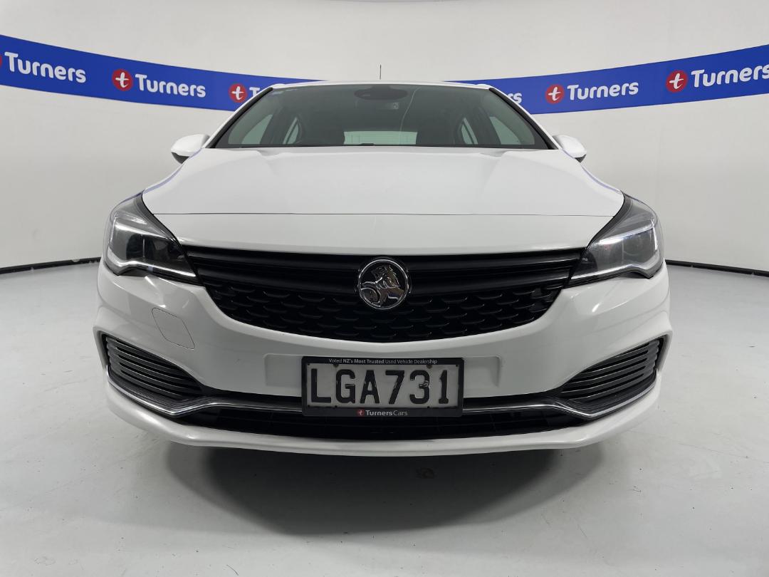Photo '2' of Holden Astra