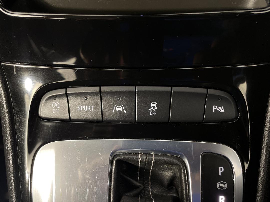 Photo '26' of Holden Astra