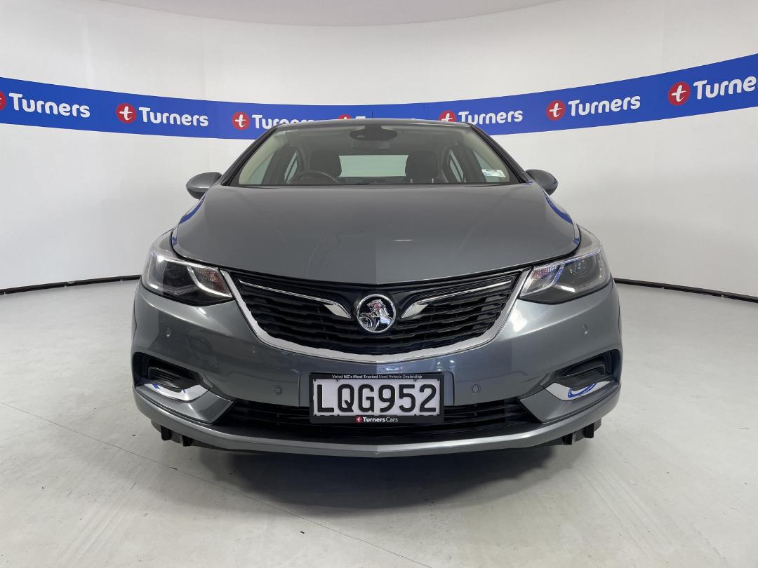 Photo '2' of Holden Astra Photo '2' of Holden Astra