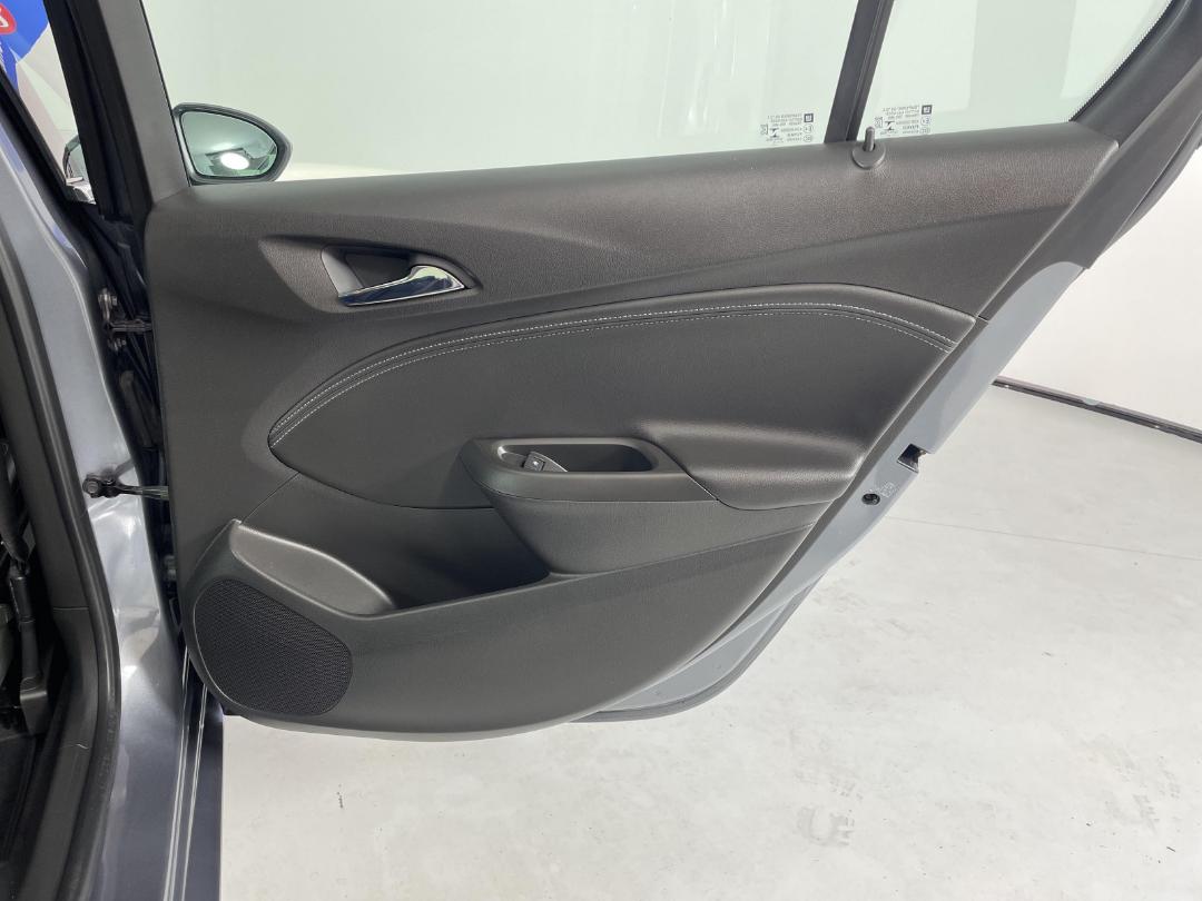 Photo '19' of Holden Astra Photo '19' of Holden Astra