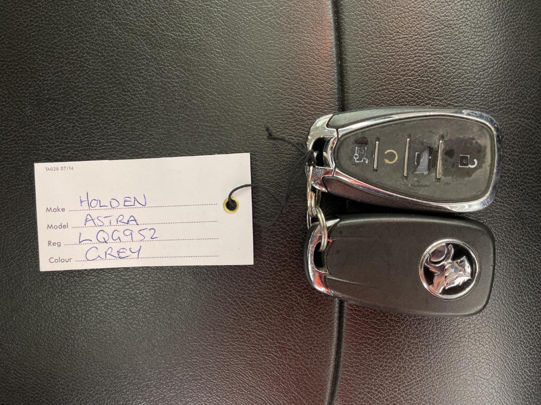 Photo '22' of Holden Astra Photo '22' of Holden Astra