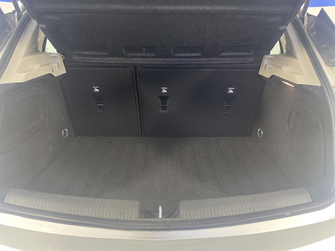 Photo '12' of Holden Astra R Photo '12' of Holden Astra R