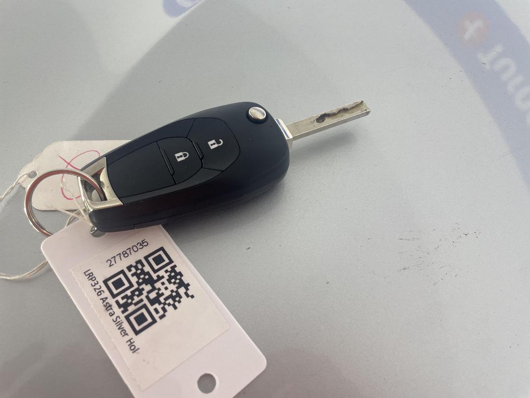 Photo '20' of Holden Astra R Photo '20' of Holden Astra R