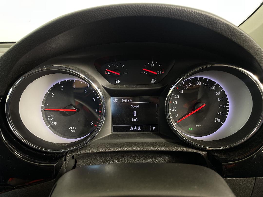 Photo '21' of Holden Astra Photo '21' of Holden Astra