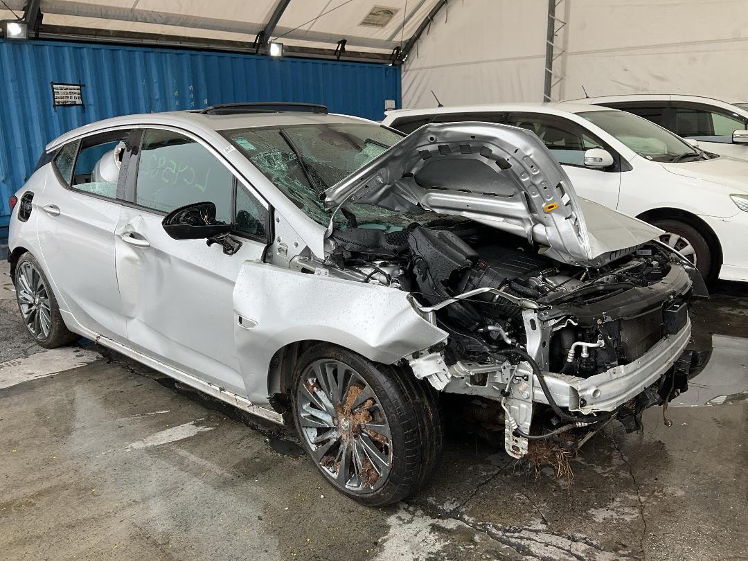 Photo '2' of Holden Astra RS-V