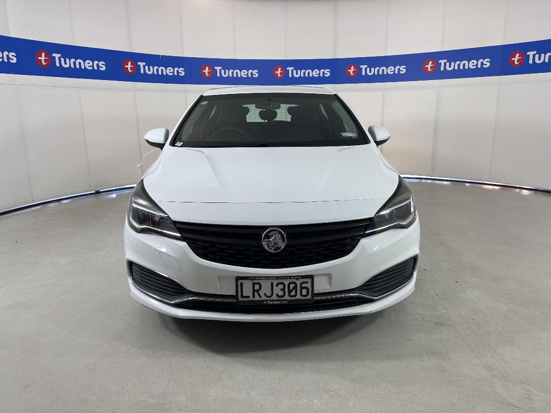 Photo '2' of Holden Astra