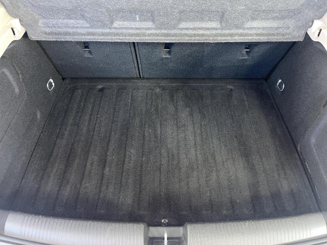 Photo '14' of Holden Astra