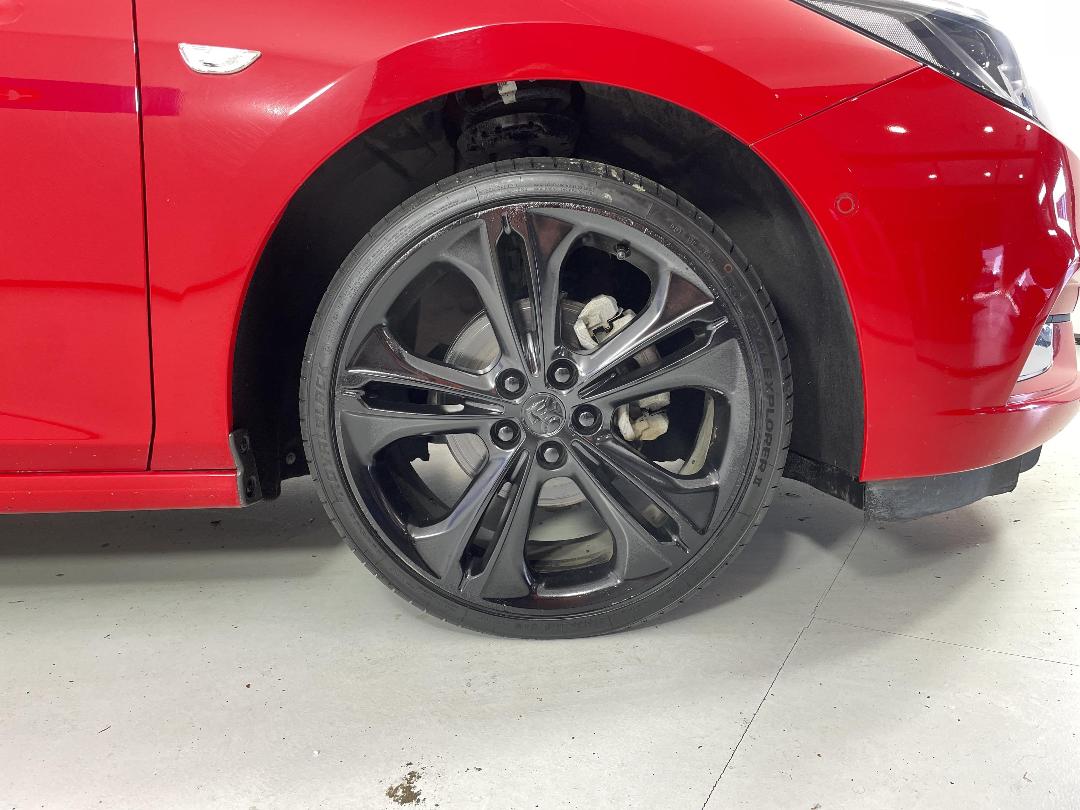 Photo '9' of Holden Astra Photo '9' of Holden Astra