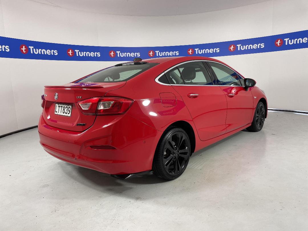 Photo '7' of Holden Astra Photo '7' of Holden Astra