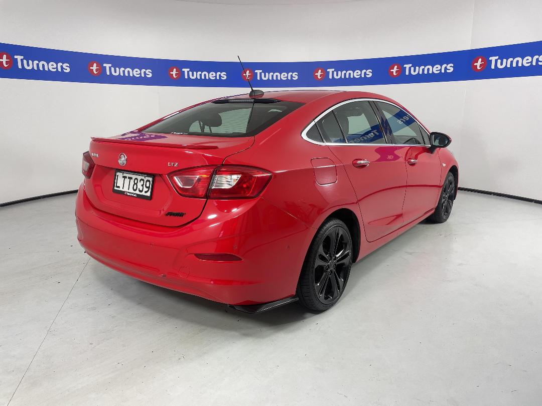 Photo '7' of Holden Astra Photo '7' of Holden Astra