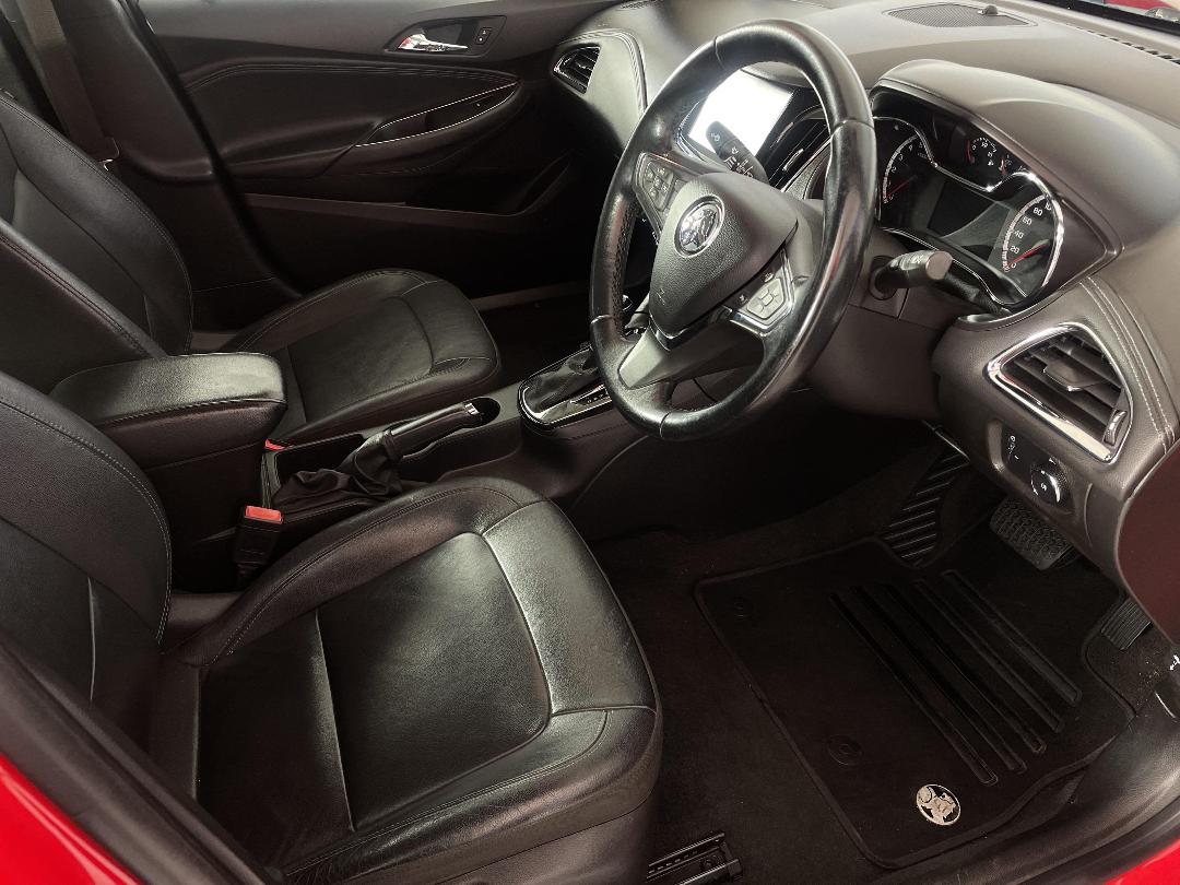 Photo '16' of Holden Astra Photo '16' of Holden Astra