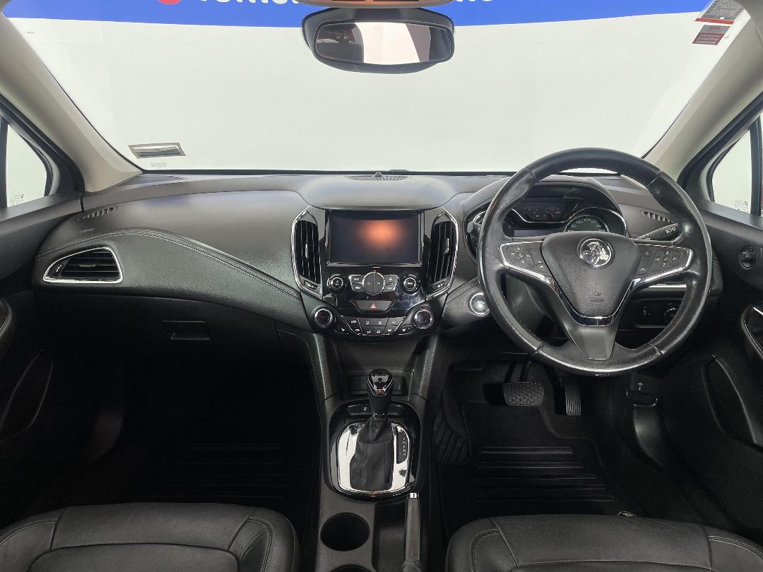 Photo '17' of Holden Astra Photo '17' of Holden Astra