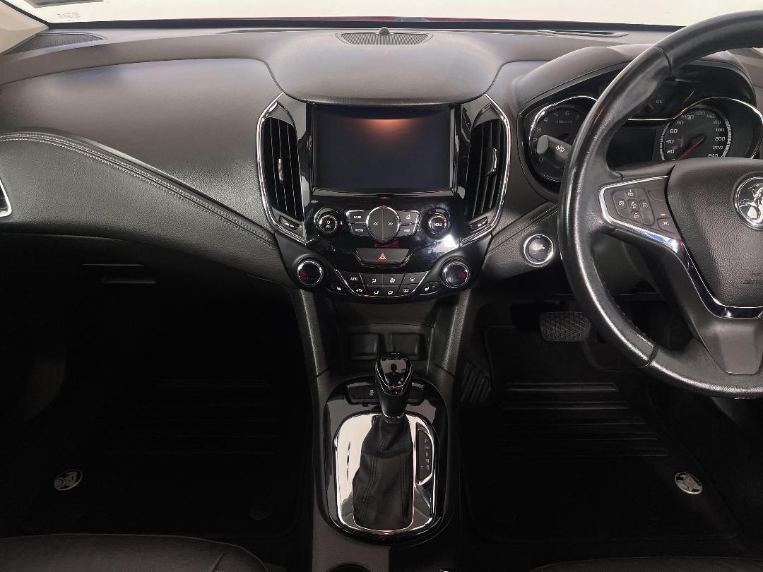 Photo '18' of Holden Astra Photo '18' of Holden Astra