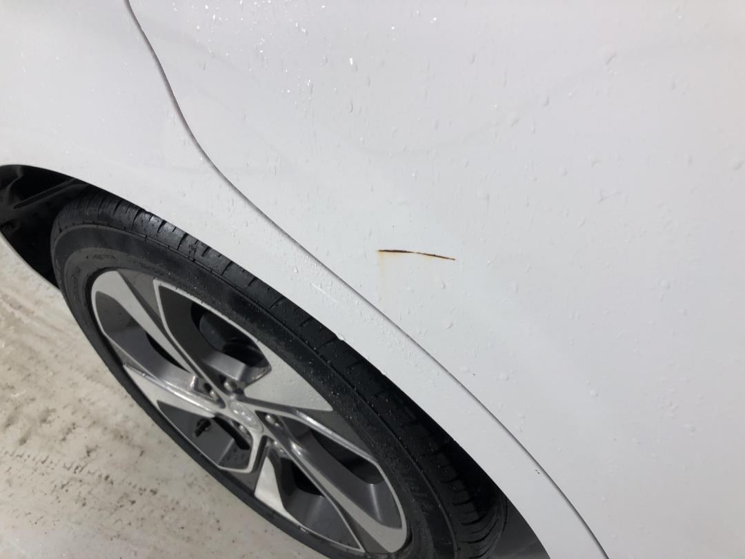 Photo '23' of Holden Barina