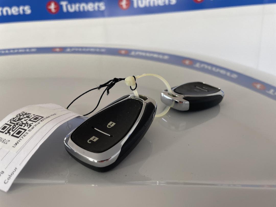 Photo '22' of Holden Barina