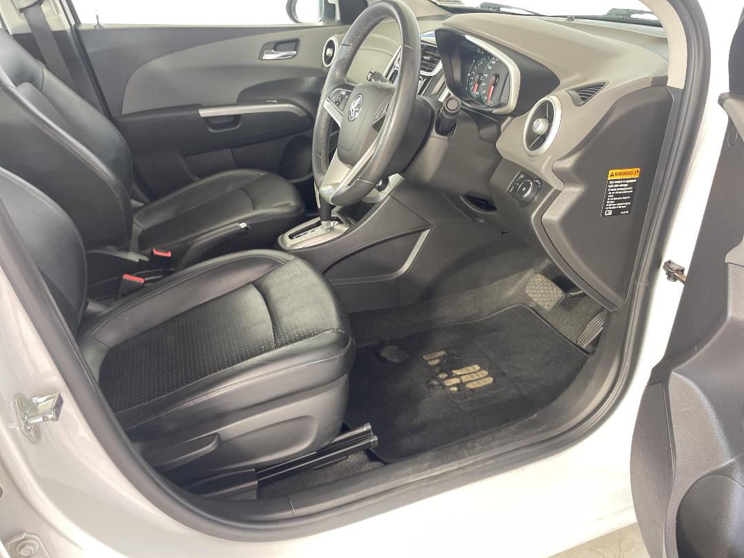 Photo '16' of Holden Barina