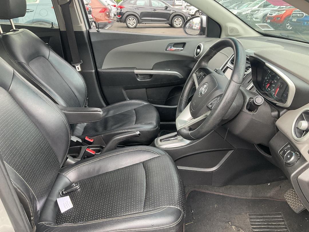 Photo '6' of Holden Barina LT Photo '6' of Holden Barina LT