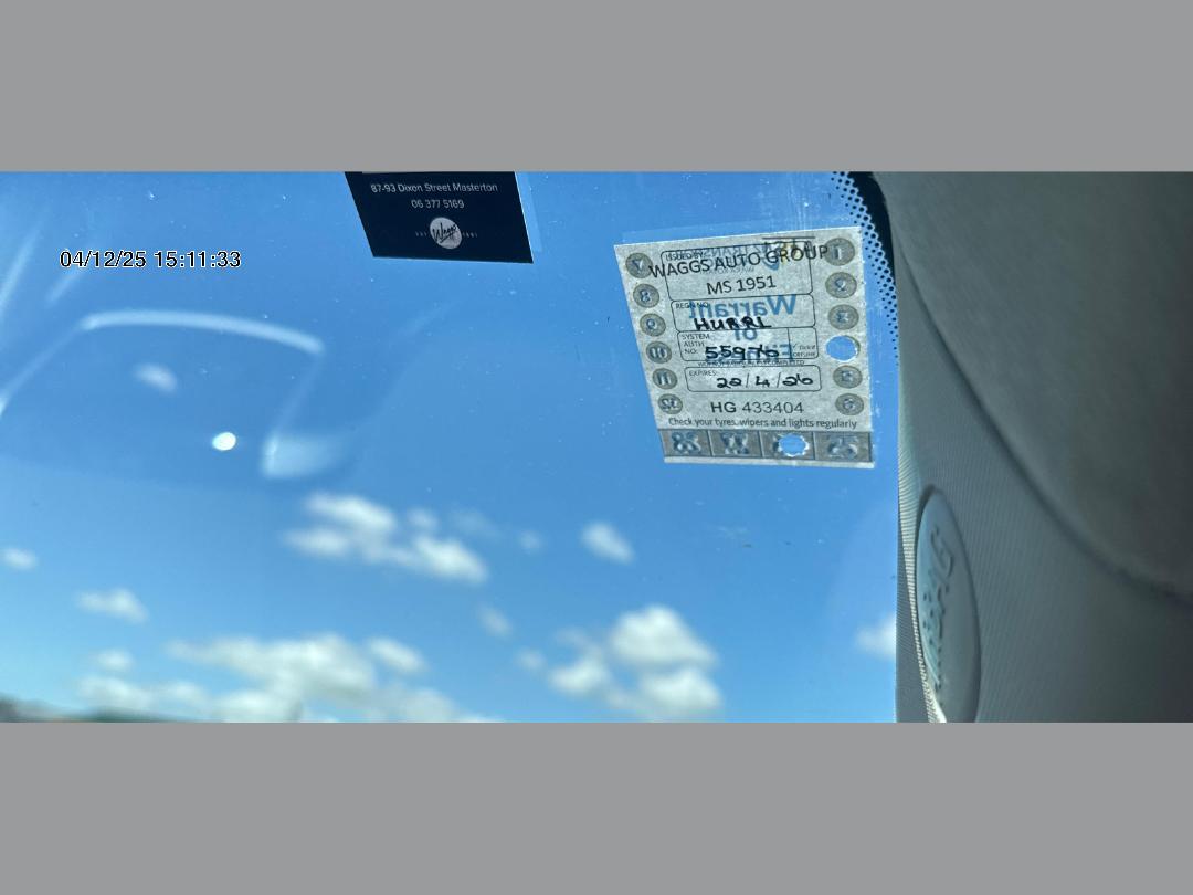 Photo '9' of Holden Barina LT