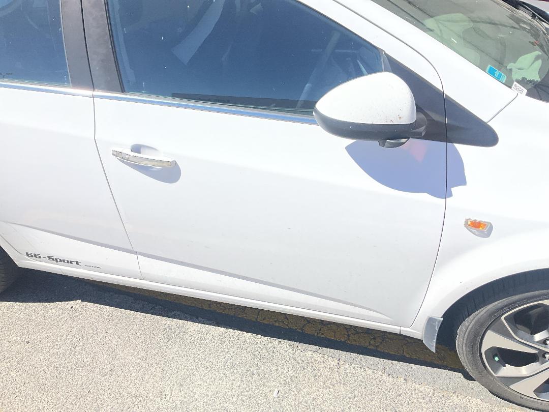 Photo '3' of Holden Barina LT