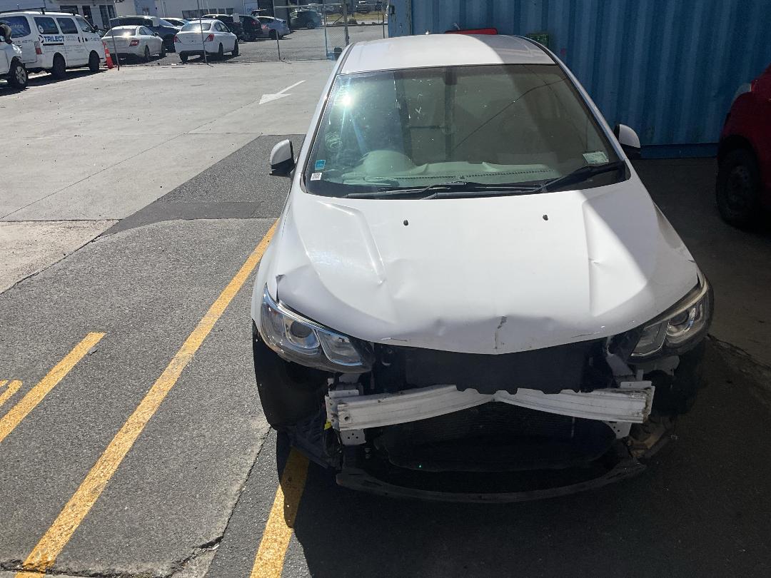 Photo '4' of Holden Barina LT