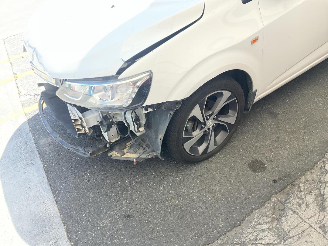 Photo '6' of Holden Barina LT