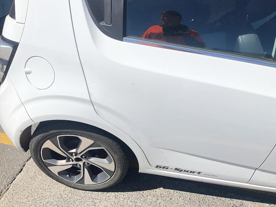 Photo '14' of Holden Barina LT