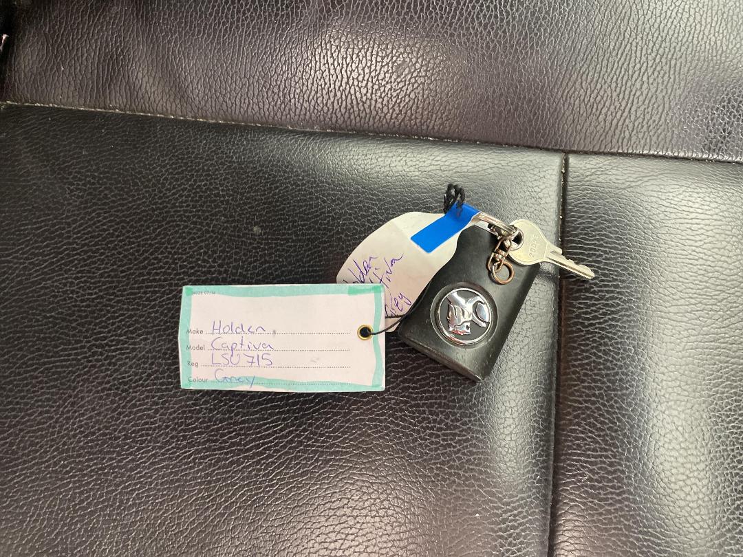 Photo '22' of Holden Captiva 7 Photo '22' of Holden Captiva 7