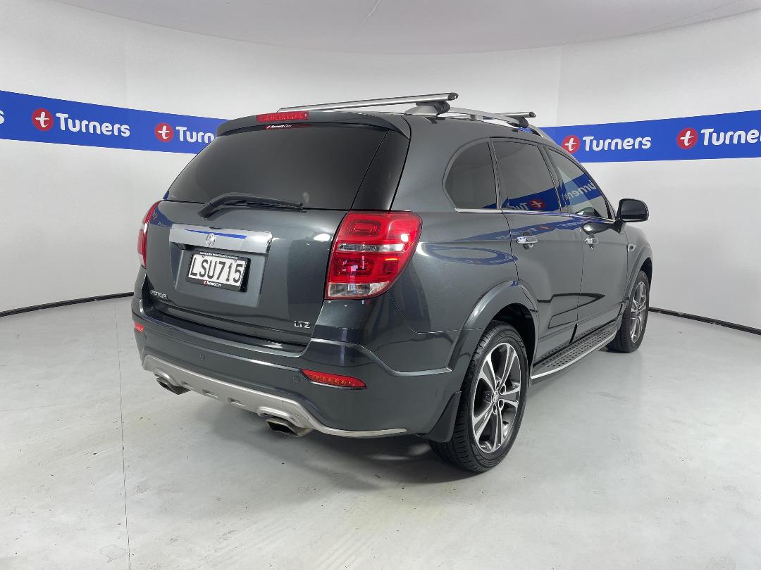 Photo '7' of Holden Captiva 7