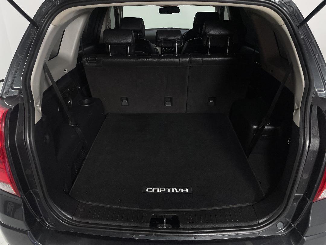 Photo '14' of Holden Captiva 7