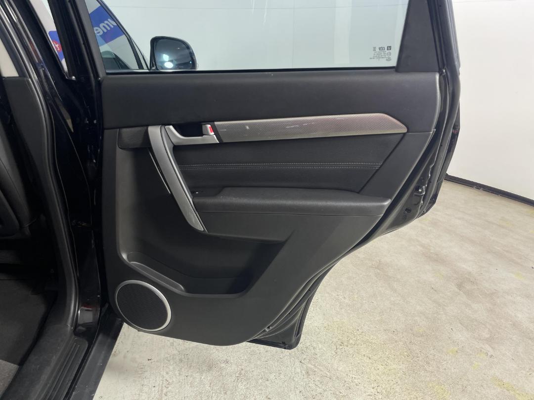 Photo '19' of Holden Captiva 7