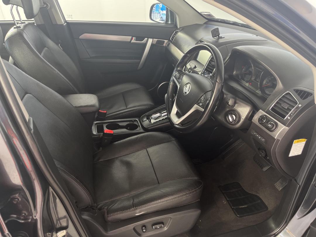 Photo '16' of Holden Captiva 7
