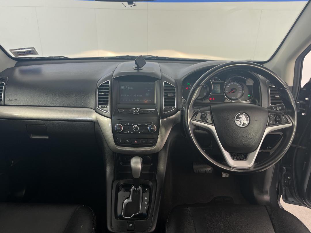 Photo '17' of Holden Captiva 7